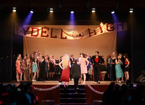 Grease_06-06-2025_6090